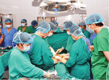 Thành tựu y học mới của các thầy thuốc Bệnh viện Quân y 103