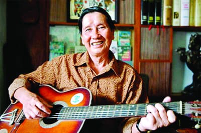 Nhạc sĩ Phạm Tuyên kể sử... bằng âm nhạc