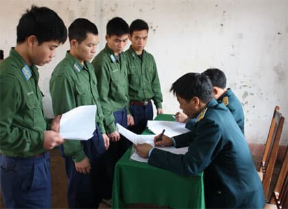 HƯỚNG NGHIỆP QUÂN SỰ