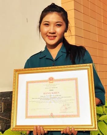 Trưởng thành từ... diễu binh