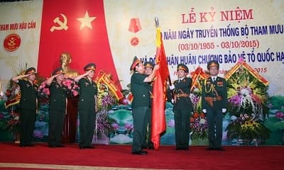 Bộ Tham mưu Hậu cần kỷ niệm 60 năm Ngày truyền thống và đón nhận Huân chương Bảo vệ Tổ quốc Hạng Ba