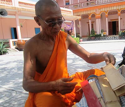 Người cuối cùng viết kinh lá Khơ -me