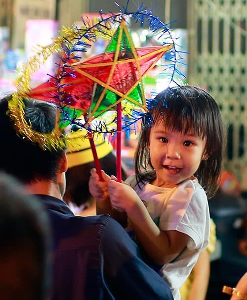 Rực rỡ sắc màu Tết Trung thu