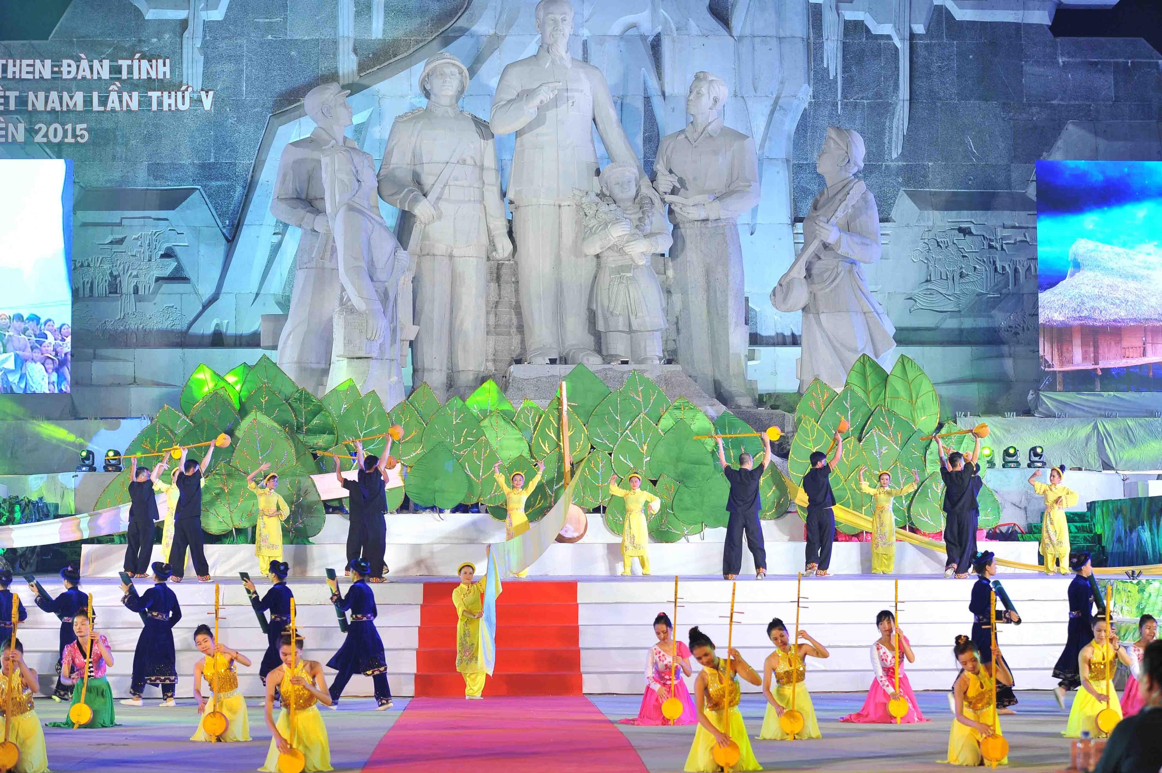 "Giữ lửa" cho then