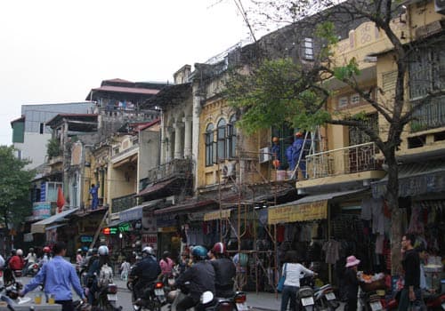 TÌNH PHƯỜNG NGHĨA PHỐ