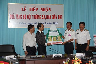 Cảm nhận từ những món quà gửi tặng bộ đội Trường Sa