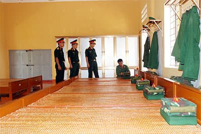 Phát huy nội lực cải thiện đời sống bộ đội