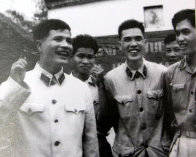 PHONG CÁCH NGUYỄN CHÍ THANH