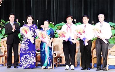 "Thần đồng" Tin học