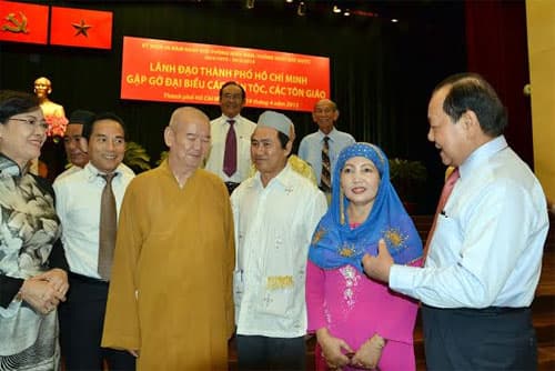 Lãnh đạo TP Hồ Chí Minh gặp gỡ đại biểu các dân tộc, tôn giáo