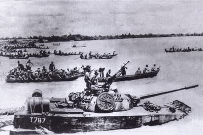 THẦN TỐC-THẾ VÀ LỰC