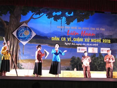 DÂN CA VÍ, GIẶM CẦN KHÔNG GIAN MỚI